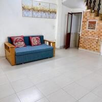 Kim Mã - 10m ra Mặt phố - Ô tô đỗ cửa - kinh doanh - chỉ 15 tỏi.