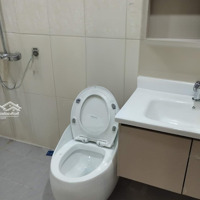 Gấp! Nhà Tôi Cho Thuê Gấp Nhà Lô Góc, Mới, Mai Hắc Đế, Thang Máy; Vp, Nhà Hàng, Kd 111M2* 5T 44 Tr