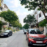 Nhà 6X17M Nhà 1 Hầm 4 Lầu Có Thang Máy Chủ Cần Bán Gấp , Giá Tốt Tại Vạn Phúc City