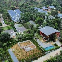 Bán Nhanh Lô Đất Tại Yên Bài Full Thổ Cư, View Hồ, Thế Đất Lưng Tựa Núi Trong Khu Resort Sầm Uất