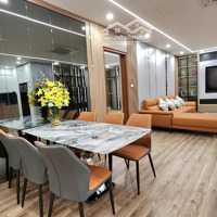 Bán Căn Hộ Tầng 18 Tòa 25T1 Hoàng Đạo Thúy. 181M2 Rộng Thoáng Giá Nhỉnh 15 Tỷ. Liên Hệ: 0911,717,886