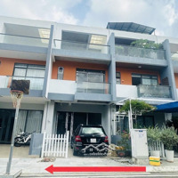 Em Bán Nhiều Căn Nhà Thô Gói 8 Mỹ Gia Gần Hồ Bơi Công Viên The Capella Chỉ Từ 4,85 Tỷ/ Liên Hệ: 0931800111
