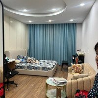 Hàng Cực Hiếm Mặt Tiền Sư Vạn Hạnh, Phường 12, Quận 10. 5,2X13M Trệt 3 Lầu Sân Thượng Giá Bán 15 Tỷ Tl
