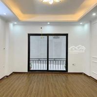 Giá: 4,85 Tỷ (Có Thương Lượng)
32M2 Xây 4,5 Tầng
Vị Tri Ở Tổ 12 Phường Yên Nghĩa Quận Hà Đôn