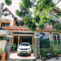 Bán Villa Triệu Việt Vương, Phường 4, Đà Lạt Thích Hợp Định Cư Nghỉ Dưỡng Sau Nhà Giáp Đồi Thông