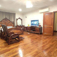 Biệt Thự Lớn 3 Mặt Tiền Nối Đinh Tiên Hoàng - Điện Biên Phủ Quận 1 - 240M2 - 4 Tầng