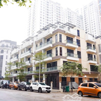 Cho Thuê Biệt Thự 6Th Element Tại Xuân La, Nguyễn Văn Huyên, 60 Triệu, 102M2, 5 Tầng, Mặt Tiền 6M