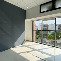 Bán Căn Studio Tại The Sun Avenue Chỉ 2,6 Tỷ. Đang Chờ Làm Sổ Hồng. Lh Em Oanh 0906 689 228