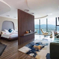 Cho Thuê Khách Sạn Mặt Tiền Phố Tây Gần Biển
