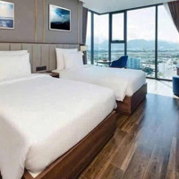 Cho Thuê Khách Sạn Mặt Tiền Phố Tây Gần Biển