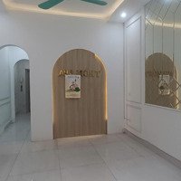 Cho Thuê Nhà 6 Tầng Thang Máy Mặt Phố 300M2 Giá Siêu Hời 22 Triệu Tại Quang Trung, Hà Đông, Hà Nội