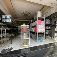 Cho Thuê Nhà Mặt Phố Tại Thái Hòa, 12 Triệu, 250M2, 2 Phòng Ngủ 1 Vệ Sinh Chính Chủ, Hàng Hiếm