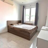 Chung cư  Khải Hoàn, Lạc Long Quân,p5,Q11:95m2,2p ngủ,NT,13tr/th