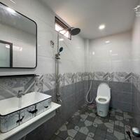Nhà khu Trung Thành 1 trệt 1 lầu 3PN 2wc 100m2, sổ sẵn, có sân trước.