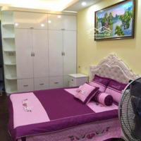 Cho Thuê Căn Hộ Chung Cư 82M2 Thiết Kế 2 Ngủ 2 Vệ Sinh Full Nội Thất