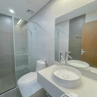 Cần Bán Gấp Căn Hộ 2 Phòng Ngủhud Building Nha Trang. Giá Bán: 3Tỷ7. Liên Hệ: 0705 567 553 Tâm Để Xem Căn Hộ