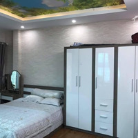 Bán Nhà Mặt Phố Nguyễn Trãi, 30M2 X 5 Tầng, 11.6 Tỷ