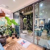 Lô Góc-Siêu Siêu Hiếm- Căn Hộ Cao Cấp -Đẳng Cấp Sống Thượng Lưu- Lô Góc- View Hồ Tây