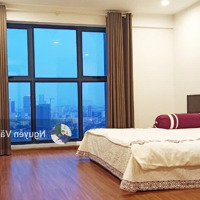 Bố Mẹ Tôi Cần Bán Căn Hộ Góc Đẹp 3 Mặt Thoáng Vị Trí Trung Tâm Cầu Giấy - Golden Park Phạm Văn Bach