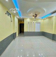 Cho Thuê Nhà Mặt Tiền 5X16M, 1 Trệt, 2 Lầu, Sân Thượng, Đường Huỳnh Tấn Phát, Q7