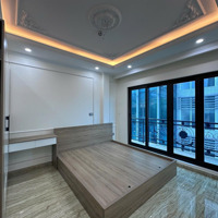 Cho Thuê Ccmn Mới Tinh Tại 84 Ngọc Khánh, Ba Đình Full Nội Thất Ở Được Luôn