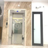 Cho Thuê Nhà Phố Nông Quốc Chấn - Vạn Phúc - Hđ, 150M2 X 5 Tầng 1 Tum, Mt:10M. Thông Sàn, Thang Máy