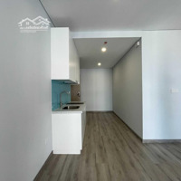 Duy Nhất 1 Căn 2 Phòng Ngủmới 100% 76,5M2 Giá Chỉ 3.123 Tỷ Ban Công Hướng Nam - 2 Phòng Ngủ 2 Vệ Sinhmarina Suites
