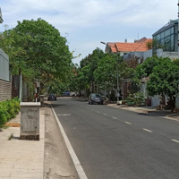 Bán Villa 2 Mặt Tiền Ngay Đường Nguyễn Hoàng An Phú Quận 2 Dt: 10X21M(200M2) Kc: 3 Tầng Giá: 46 Tỷ