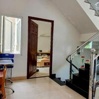 CÁCH BIỂN 300M! BÁN NHÀ 3 TẦNG -  MT PHẠM VẤN – Q. SƠN TRÀ – 72M2 – 6.55 TỶ