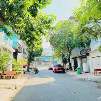Khu Vip, Nhà 1 Trệt, 3 Lầu Tăng Nhơn Phú A - Quận 9, Kdc Văn Minh, Có Vỉa Hè Đậu Xe Hơi Vivu