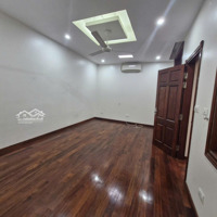 Tôi Cho Thuê Nhà Phân Lô Lê Văn Lương Vị Trí Kd Đỉnh,Diện Tích65M* 5 Tầng, Ô Tô Vào Nhà, Đỗ Cửa. 24 Triệu/Th