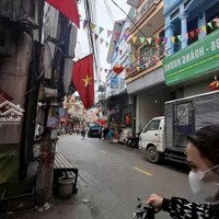 Làng Chuông Đất Trật Người Đông
Xã Phương Trung 
Hơn2Tỷ