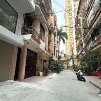 Phân Lô Phố Hoàng Cầu - Oto Tránh - Vỉa Hè - Sổ Vuông Vắn - 50M Ra Ngã 5 Hoàng Cầu - Cực Hiếm
