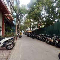 Bán Nhà Phân Lô Phố Hoàng Cầu - Ôtô Tải Đỗ Trước Nhà - 30M Ra Mặt Phố - Sổ Vuông Vắn - Hiếm Nhà Bán