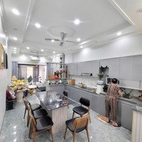 Cô Chú 8 Chủ Nhà Bán Gấp Nhà Mặt Tiền, Gần Chợ Bà Lát, Đang Cho Gia Đình Thuê 15 Triệu/Tháng