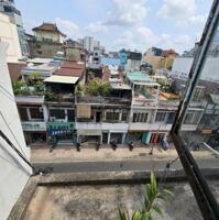 Gấp bán căn hộ chung cư tập thể mặt tiền gần Chợ Lớn (Quận 5) TPHCM giá dưới 3 tỷ