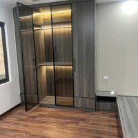 Cho Thuê Nhà 5 Tầng Ngõ 266 Nguyễn Văn Cừ, Giá Bán 10 Triệu / Tháng