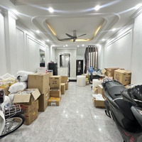 Nhà Riêng 50M2, 4 Phòng Ngủ 15,4 Tỷ Tại Hoàng Cầu, Đống Đa, Hà Nội - Hàng Hiếm Chính Chủ