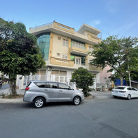Cho Thuê Nhà Căn Góc Khu Bình Phú 8X18 - Trệt, 2 Lầu, Sân Thượng Giá Bán 38 Triệu