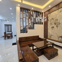 B.á.n Nhà Mặt Đường Quốc Lộ 32 - 6 Tầng Thang Máy - Mặt Phố Kinh Doanh, Vỉa Hè - Diện Tích 102M, Mặ