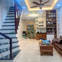Bán Nhà Lạc Long Quân, Tây Hồ,Diện Tích40M , 3 Tầng,Mặt Tiền4M, Giá Bán 3,1 Tỷ