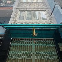 Bán Nhà Vĩnh Khánh Quận 4 - Hẻm Ôtô - 5 Tầng - Chỉ 4 Tỷ - 40M2 - Tiện Kinh Doanh