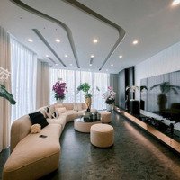 Nhà Vip Mặt Hồ Đội Cấn View Triệu Đô, Full Nội Thất 8 Tầng, Thang Máy, Kinh Doanh
