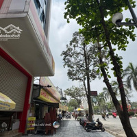 Tòa 8 Tầng (Có Hầm) Vp Thông Sàn,Diện Tích1.5 Tỷ/Tháng, 85M2,Mặt Tiền6.9M, Thông Sàn