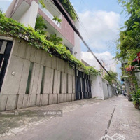 Q3 Trung Tâm- Nhà 60M2 - 4 Tầng Sân Thượng- Thông Lý Chính Thắng- 6Pn- Ngay Trung Tâm Khu Văn Phòng