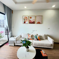 Bán Căn 76M2 ( 2 Phòng Ngủ- 2Vs) Giá Bán 5 Tỷ Bao Thuế Phí. Tầng Đẹp - View Đẹp - Full Nội Thất - Đã Có Sổ