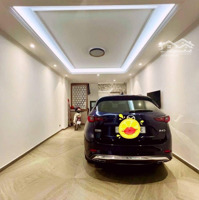 Nghĩa Đô - Cầu Giấy - Phân Lô - 8 Tầng - Thang Máy - Ô Tô Ngủ Trong Nhà