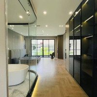 Bán Nhà Mặt Phố Tại Tư Đình, Long Biên, Hà Nội, Giá Siêu Hời 19,9 Tỷ, 70M2