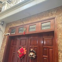 Bán Nhà Đàm Quang Trung 35M2, 5 Tầng , Ô Tô Đỗ Cổng , Full Nội Thất - Giá Nhỉnh 5 Tỷ.