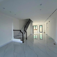 Hàng Hiếm_Nhà Kdc Phúc Đạt, 5X16, Tc Full; Đã Hoàn Công_1 Trệt 2 Lầu, 4Pn;
Hiện Đang Cho Thuê 12T/